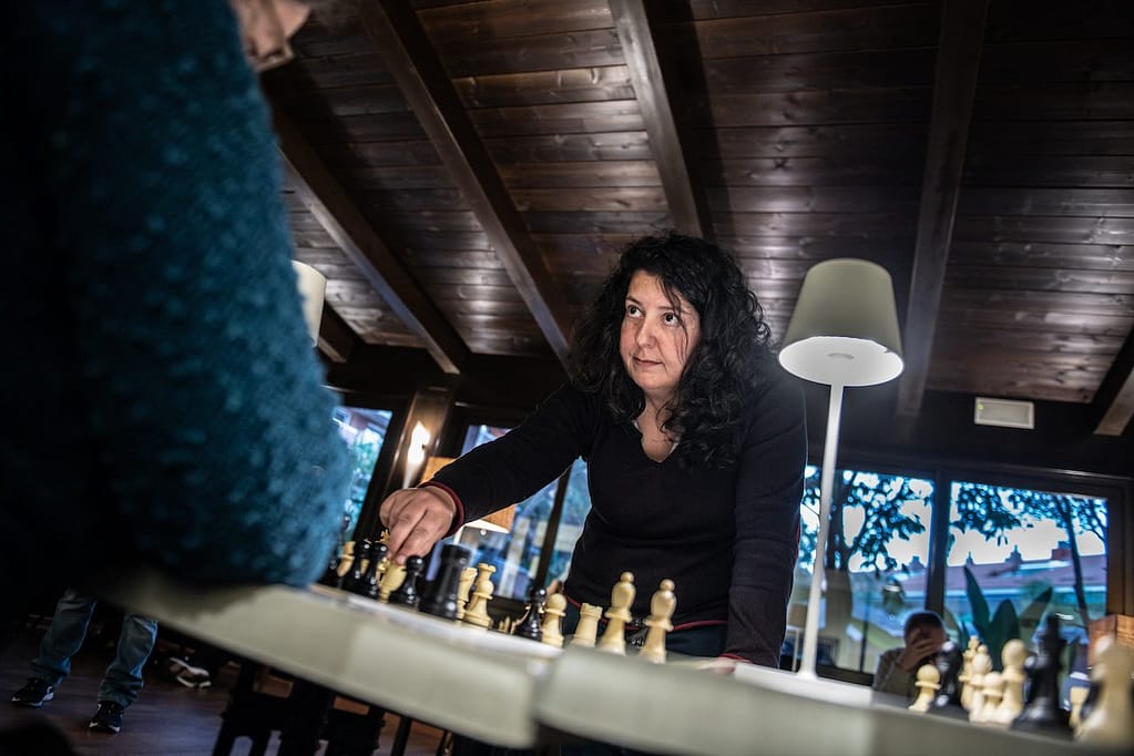 Un niño ruso y otro ucraniano paran la guerra por un rato Sitges Sunway Chessable Blitz 0009 1813 Monica Calzetta SPAIN Mónica Calzetta, fotografiada por David Llada en Sitges