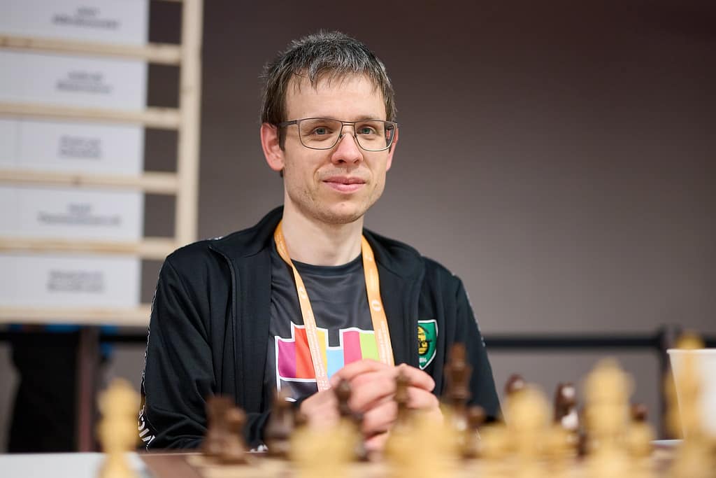 Kramnik ahonda en las heridas de Navara david navara Rafal OleksiewiczFIDE David Navara, en el Mundial de Clubes. Kramnik lo ha denunciado. Foto: Rafal Oleksiewicz / FIDE